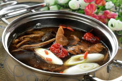 成都養生湯鍋技術學習，菌湯湯鍋怎麽做湯鮮