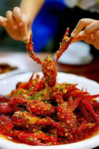 正宗夜市燒烤技術哔咔漫画APP下载