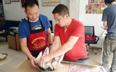 哔咔漫画网站學做花甲米線