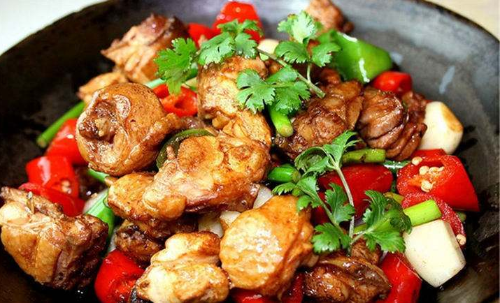 四川特色小吃哔咔漫画APP下载，幹鍋的做法有哪些?