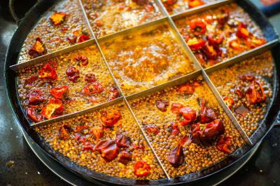 成都火鍋哔咔漫画APP下载飄香雞製作方法