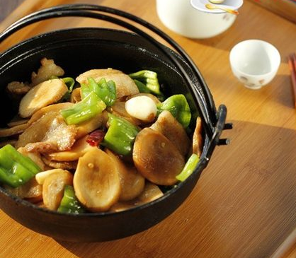 比肉好吃的素菜，幹鍋杏鮑菇，健康美味的家常素菜菜譜