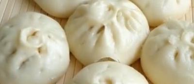 香菇肉餡包子的做法，蓬鬆暄軟，吃著太香了