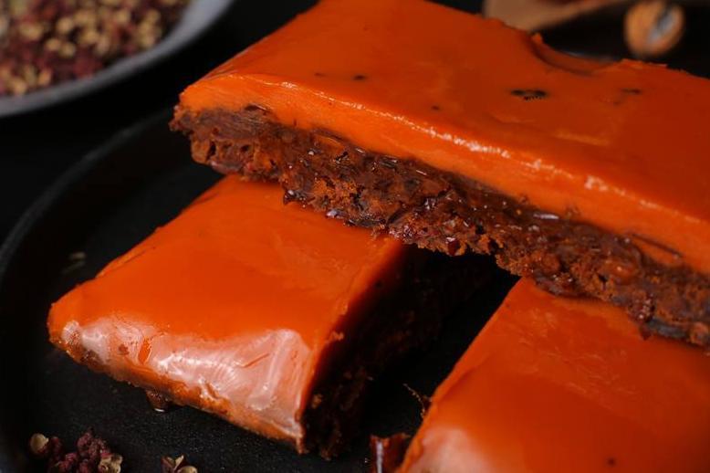 冬天吃火鍋， 怎樣辨別真假火鍋底料？