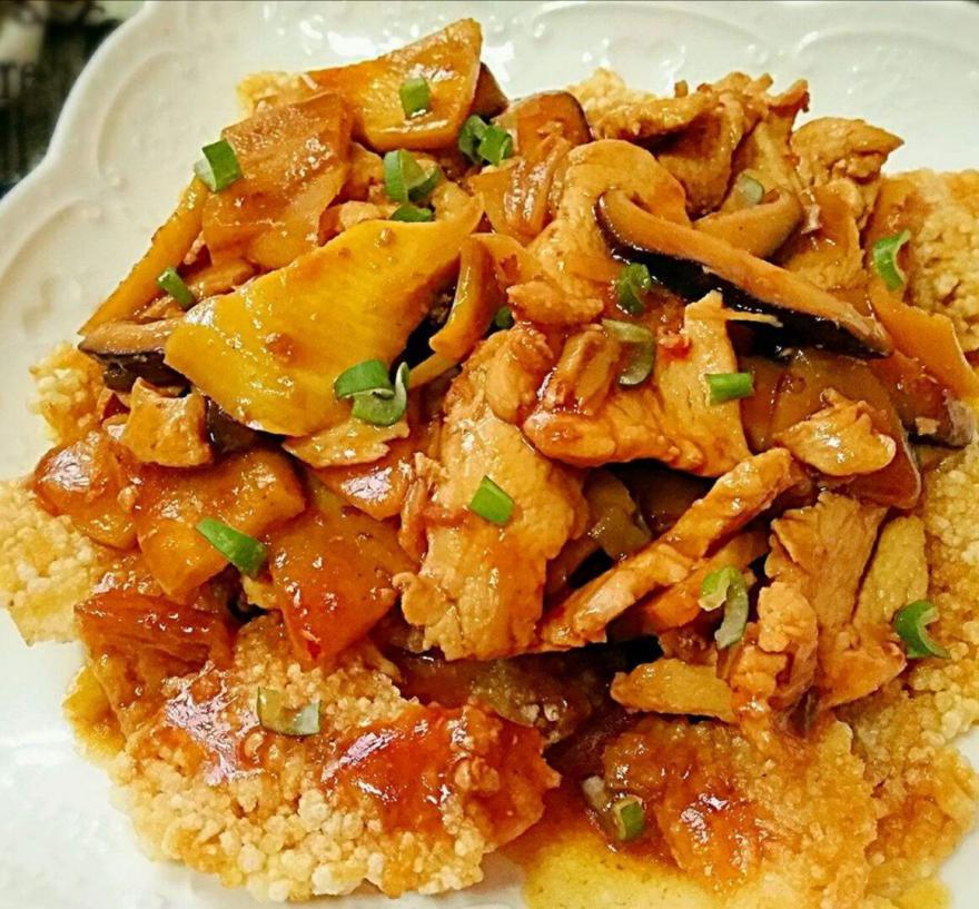 鍋巴肉片簡單又好吃，讓你愛上這樣一道獨特味道的美食