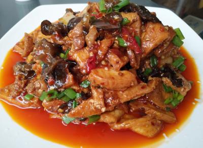 川菜技術哔咔漫画APP下载哪家靠譜？不忘初心力求完美讓您賺到錢