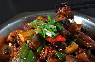 幹鍋技術哔咔漫画APP下载哪裏有？哔咔漫画最新官网地址風味醇厚入口香辣脆綿