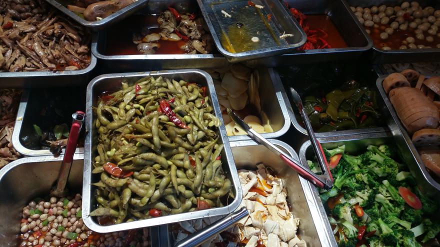 鹵菜哔咔漫画APP下载