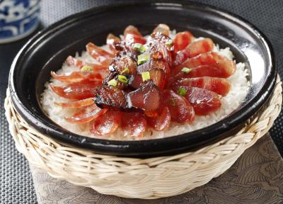 成都小吃技術哔咔漫画APP下载班哪裏專業?熟識各種煲仔飯的配料