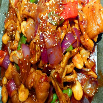 特色幹鍋技術哔咔漫画APP下载班哪裏好？糖色炒製方法操作簡單