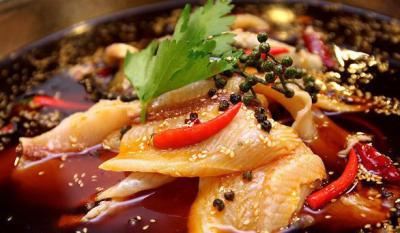 成都冷鍋魚技術哔咔漫画APP下载味道哪家好？蘸碟配製方法