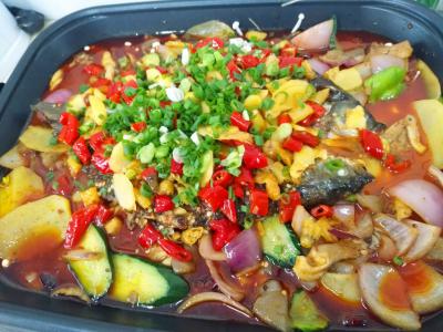 重慶萬州烤魚技術哔咔漫画APP下载哪裏好？學習正宗烤魚技術