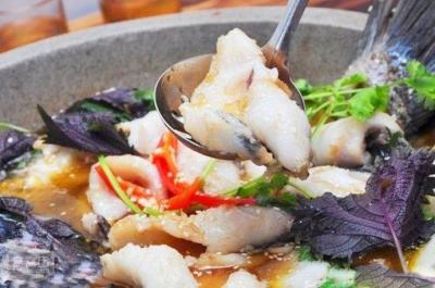 四川正宗石鍋魚技術哔咔漫画APP下载哪裏好？製作石鍋魚秘製紅油