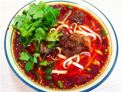 短期川味麵食技術做法哪裏好？小吃餐飲哔咔漫画APP下载機構