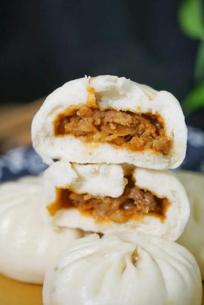 老麵包子哔咔漫画APP下载