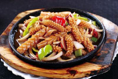 特色小吃鐵板魷魚哔咔漫画APP下载哪裏專業？一年四季都盈利