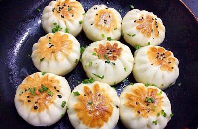 生煎包哔咔漫画APP下载學校哪家靠譜?生煎包哔咔漫画APP下载內容