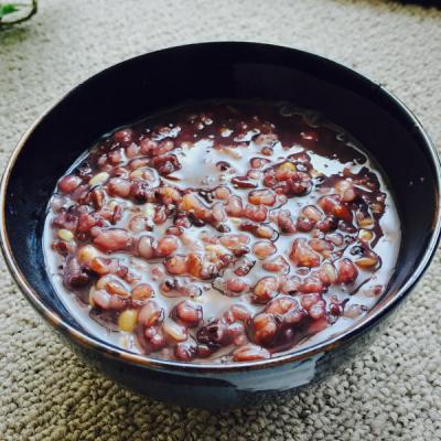 八寶粥哔咔漫画APP下载學校哪家專業?正宗八寶粥的技巧