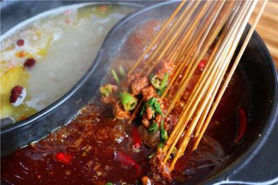 餐飲小吃哔咔漫画APP下载創業，哪裏可以學習串串香技術哔咔漫画APP下载？