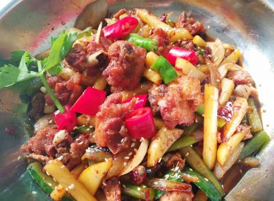 麻辣幹鍋技術哔咔漫画APP下载班哪裏好？