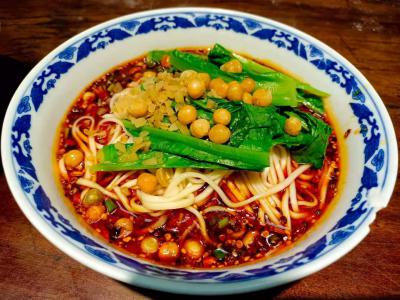 學做重慶小麵技術哔咔漫画APP下载哪裏好？