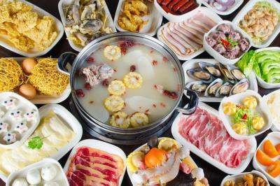 清湯火鍋哔咔漫画APP下载