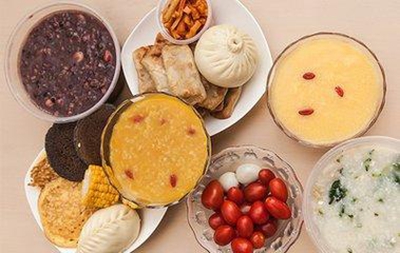 餐飲技術哔咔漫画APP下载學校要多少錢，哪裏有？