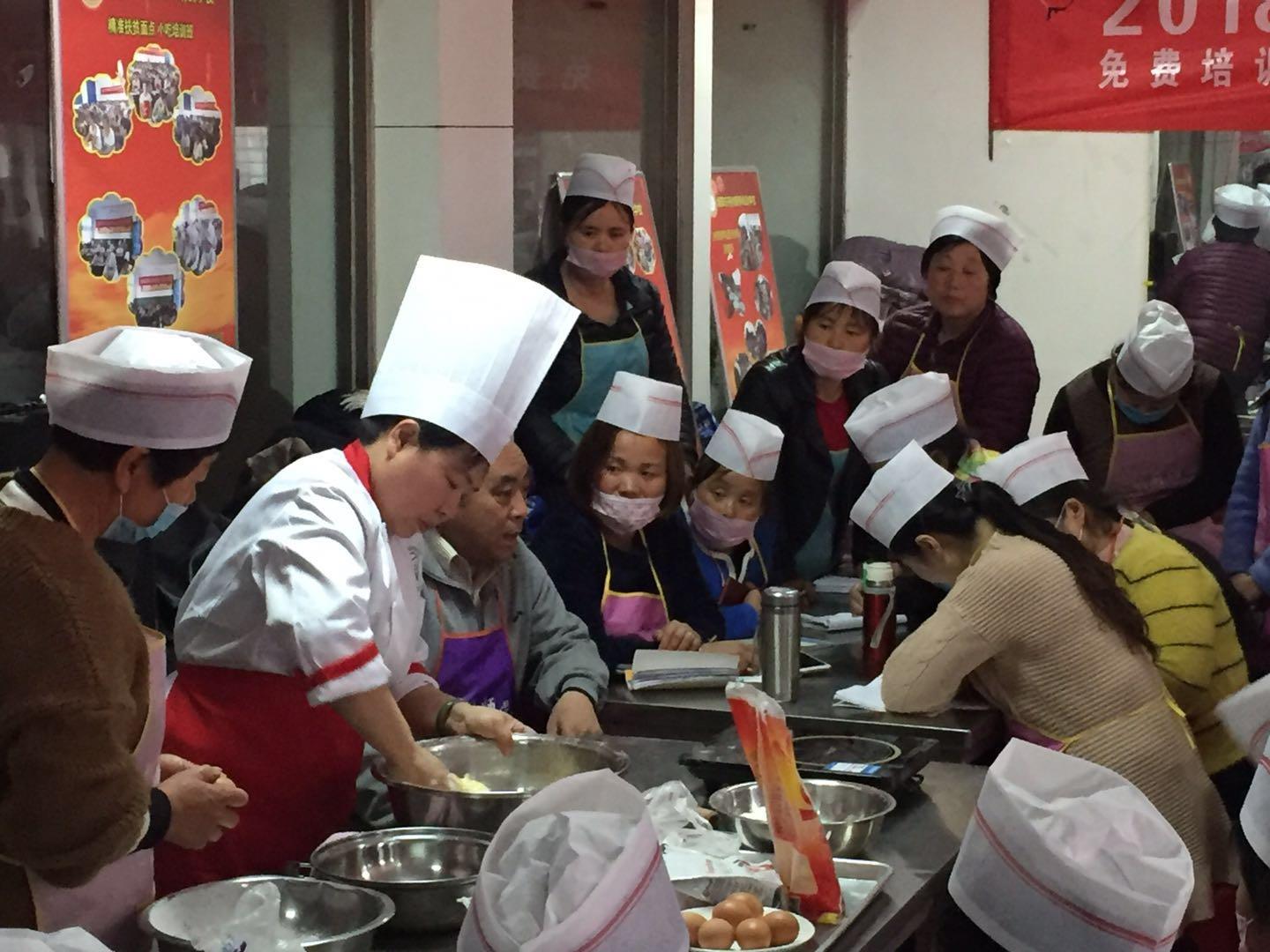 哔咔漫画APP下载早餐學好比較技術去哪裏學_早餐技術哔咔漫画APP下载去哪裏學比較好_專業哔咔漫画APP下载早餐早點