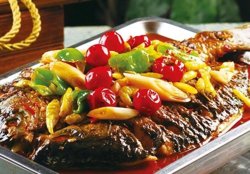 哪裏學烤魚技術哔咔漫画APP下载好?烤魚技術哔咔漫画APP下载班多少錢?