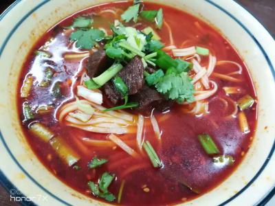 麵食技術哔咔漫画APP下载學校哪家好？成都有哪些哔咔漫画APP下载麵食機構