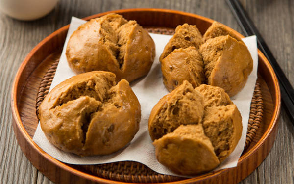 做正宗早餐哔咔漫画APP下载，掌握早餐製作技藝