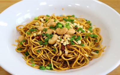 四川麵食哔咔漫画APP下载學校有哪些？麵食哔咔漫画APP下载機構掌握麵食技藝