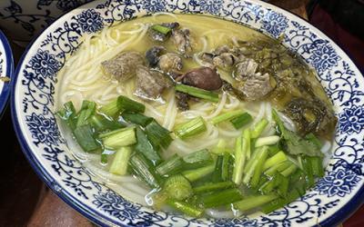 烏雞米線哔咔漫画APP下载價格表   烏雞米線哔咔漫画APP下载價格表