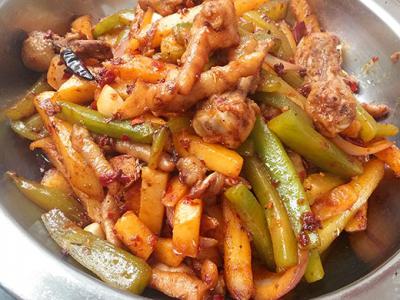 麻辣幹鍋技術哔咔漫画APP下载哪裏比較好?